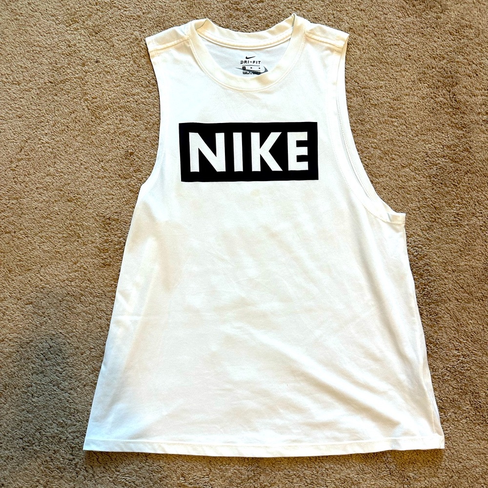 Nike, Women Muscle Tank Top, Medium